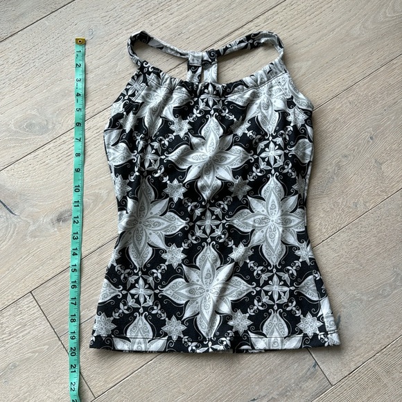 Prana ladies halter tank top - Picture 4 of 5